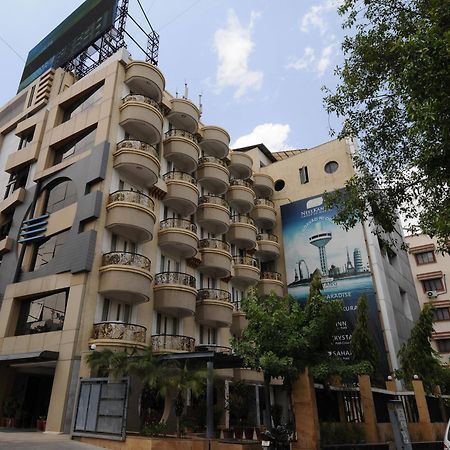 Neelkanth Paradise Hotel Ahmedabad Buitenkant foto